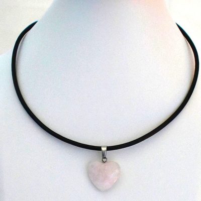 corazon rosa con cuero con gancho silver